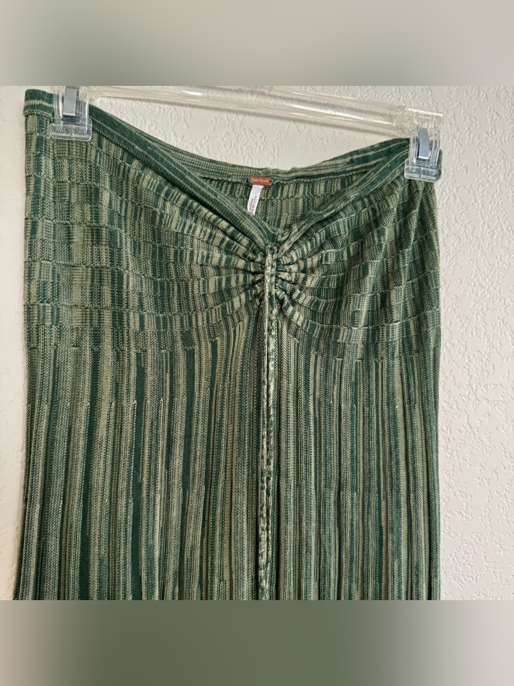 Free People Green Silvia Sweater Convertible Maxi Skirt Crinkled Pleated Boho M - Picture 5 of 10